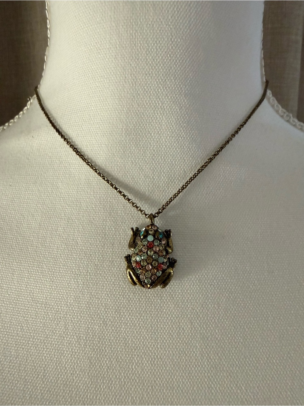 Fossil multicolor Pavé frog necklace